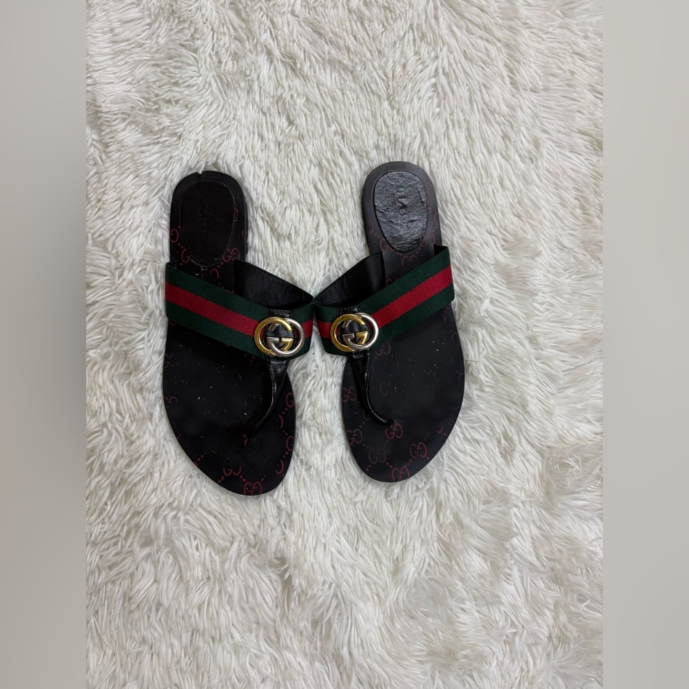 Gucci Black Flip-Flops with Red and Green Accents